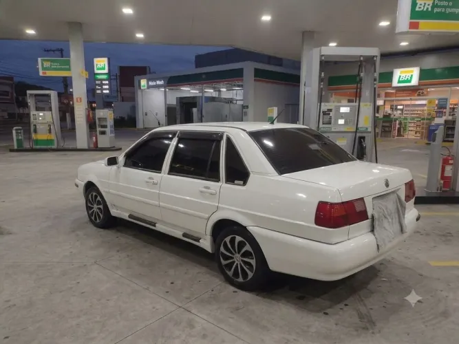 Volkswagen Santana 2.0 MI 2P E 4P 2002