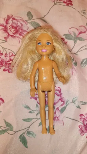 Boneca Chelsea irmã da Barbie
