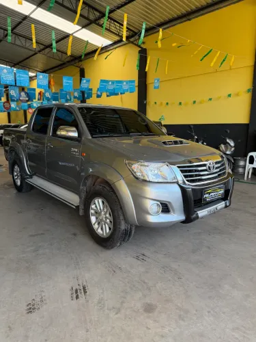 Toyota Hilux CD D4-d 4X4 3.0 TDI Dies. Mec. 2015