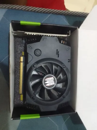 GT 730 DA REVENGER DE 2 GB DDR3 