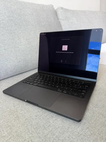 Macbook Pro M4 Max 14.2 14C/32C Core 1tb 36gb Ram Space Black Na Garantia