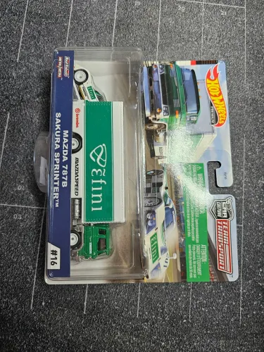 HOT wheels Team transport