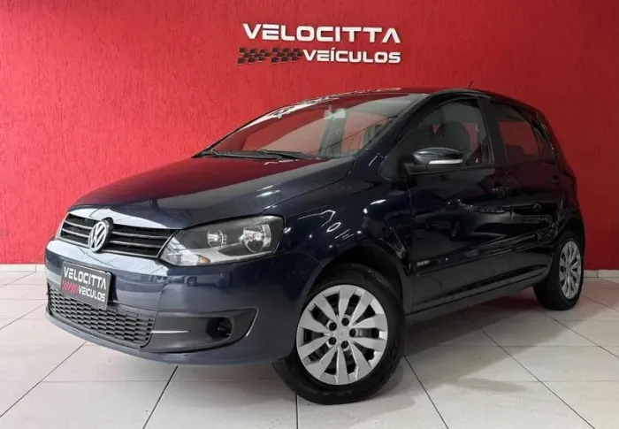 Volkswagen Fox 1.0 MI Total Flex 8V 5P 2013
