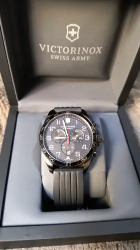Relógio victorinox fiedforce sport
