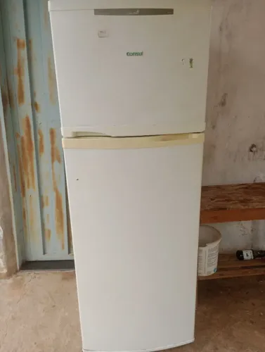 Geladeira consevada