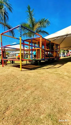 Carretinha Playground