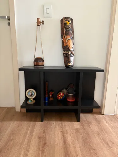Mesinha de canto/apoio de sofá e decoração