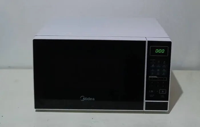 Microondas Midea 20L / 220v (Aceita cartão) Entrega.