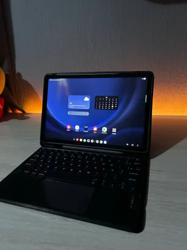 Galaxy tab S9 fe + capa teclado