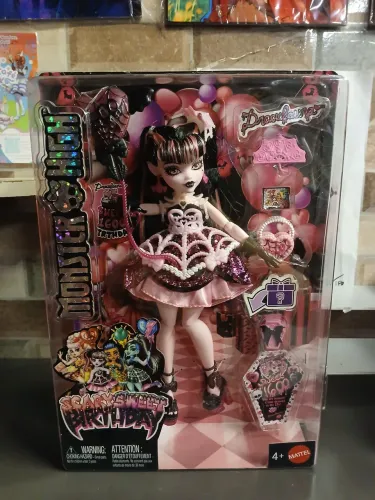 Pronta entrega Monster high Draculaura