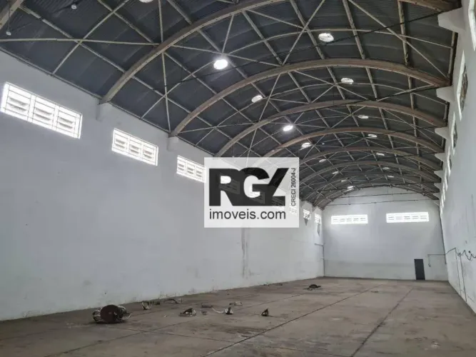 Galpão para alugar, 800 m² por R$ 32.000,00/mês - Macuco - Santos/SP