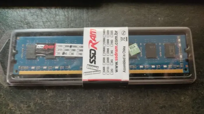 OFERTA  4GB DDR3 1333mhz MEMORIA RAM nova na embalagem