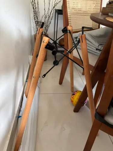 Base para mesa Eames (tampo ate 120cm)