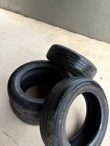Pneus Michelin Primacy. R18 225/60