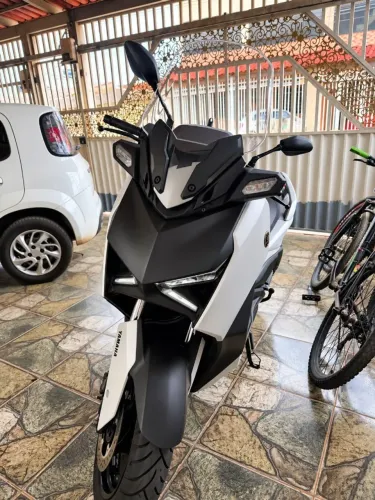 XMAX 250 2025 Com 3500km