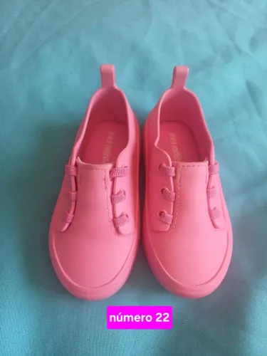 Mini melissa tênis rosa linda