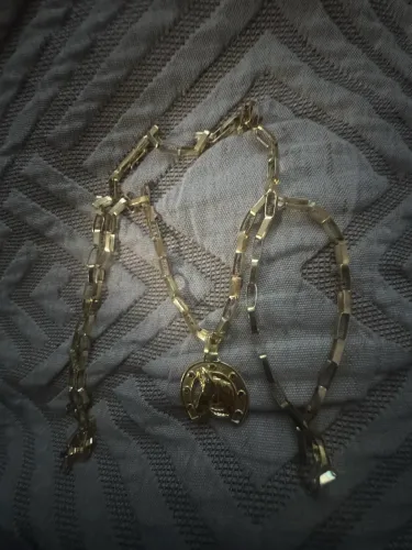 Cordão de ouro