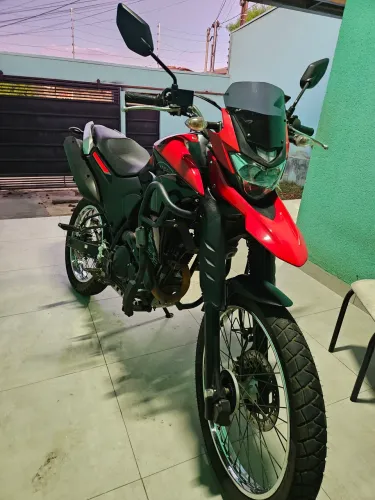 Vendo ou troco por carro do meu interesse