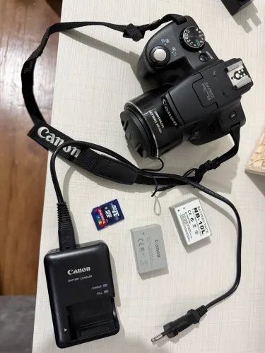 Canon SX50 HS