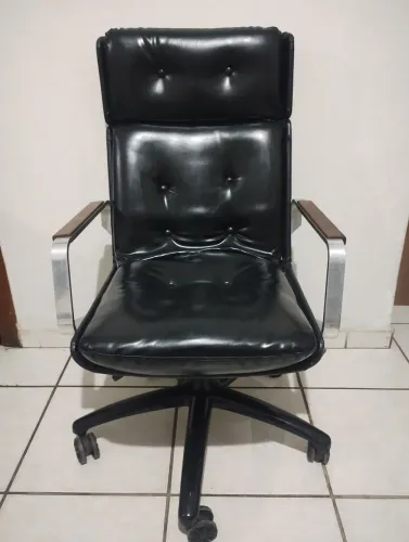 Cadeira de escritório 