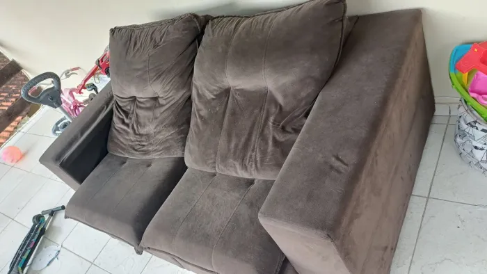 Sofá 2 lugares