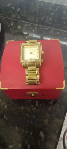 Relógio Technos Feminino (Quadrado/Dourado)