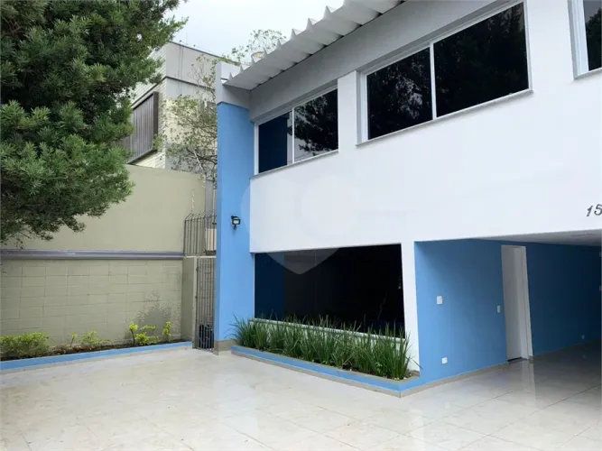 Sobrado com 7 quartos à venda ou para locação em Vila mariana - SP