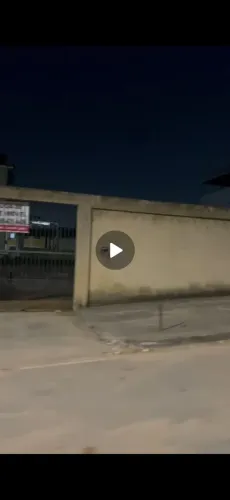 Aluga-se Quitinetes e terreno 