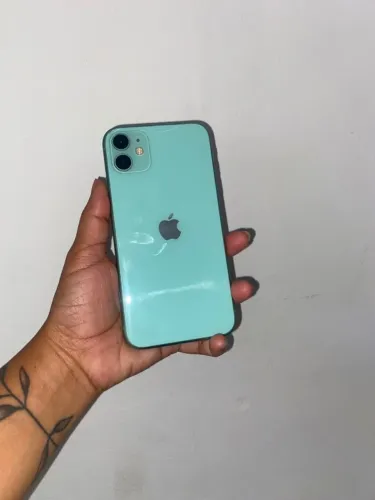 iPhone 11 64 GB