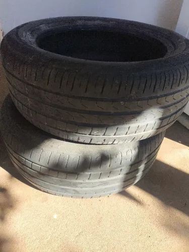 Pneus quase zero, perfil 225/55 - 17.