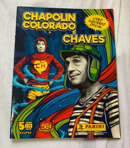 Álbum de figurinhas Chaves e Chapolin