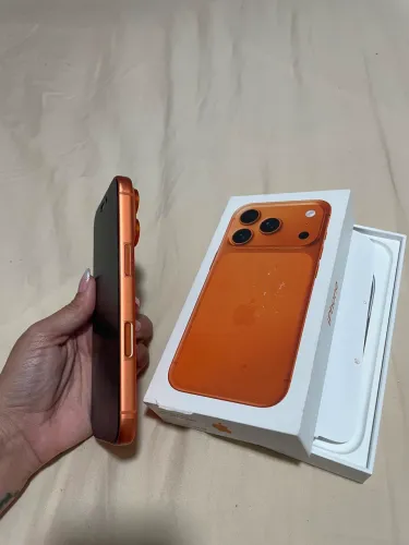 APENAS VENDA - IPhone 17 pro 256gb - LARANJA