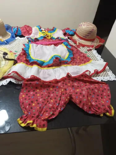 Vestido festa julina tamanho 8