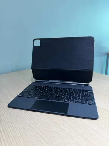 Magic Keyboard Ipad Pro 11 Pol M1/M2 Preta Usada Garantia Loja Física