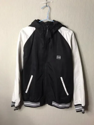 Jaqueta Panda Levi's - Usada