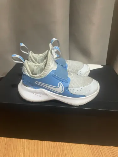 Tênis Nike infantil 
