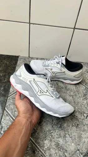 Tênis Mizuno Masculino - Off White+Preto 43