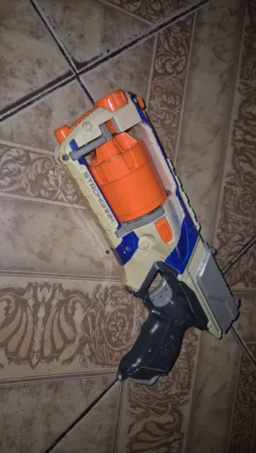 Arma NURF de brinquedo