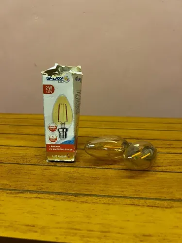 2 Lâmpadas de Filamento LED C35 Vela (Luz Âmbar) Galaxy 2W 127V
