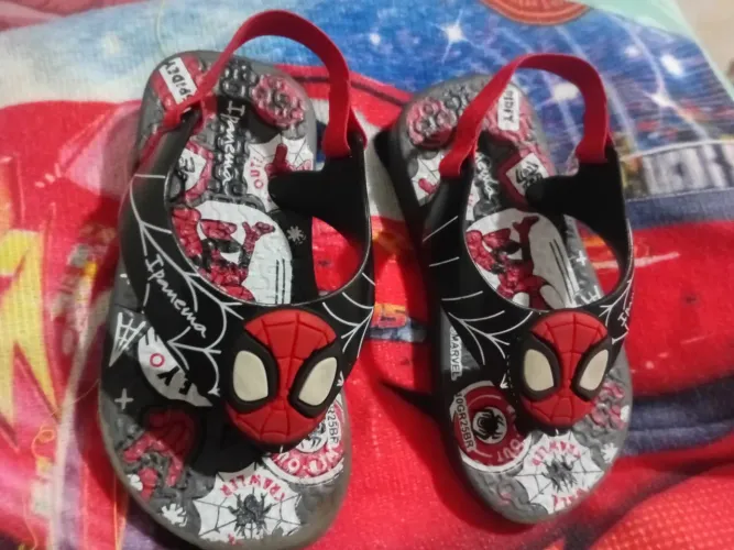 Sandalia Havaianas Homem Aranha
