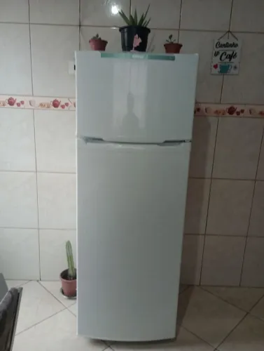 Vendo geladeira em perfeito estado