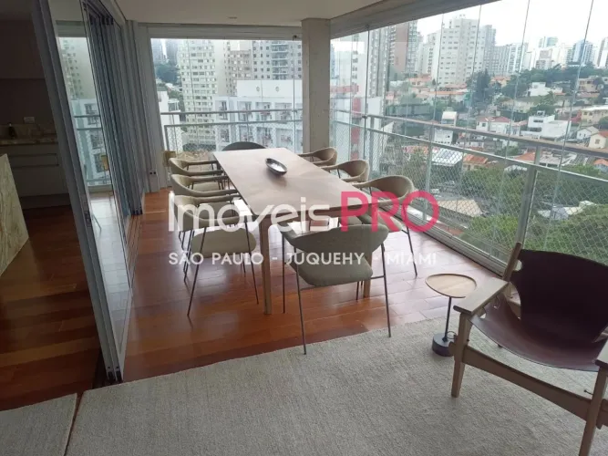 Apartamento na Vila Madalena com132m² totalmente mobiliado
