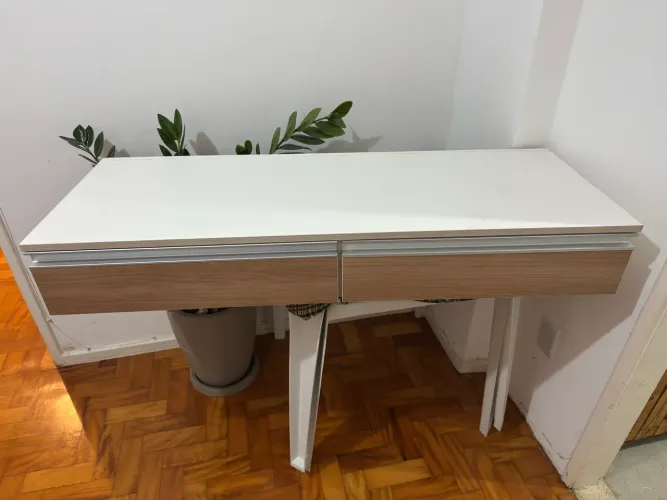 Penteadeira flutuante 100% MDF