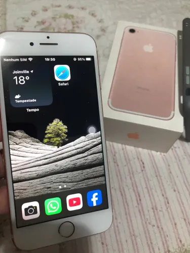 iPhone 7 Rose Gold 