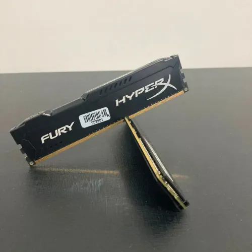 Memoria RAM DDR3 8gb (2x4gb) Kingston Hyper-X Fury 1600Mhz
