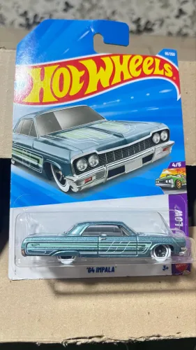 Hotweels 64 impala