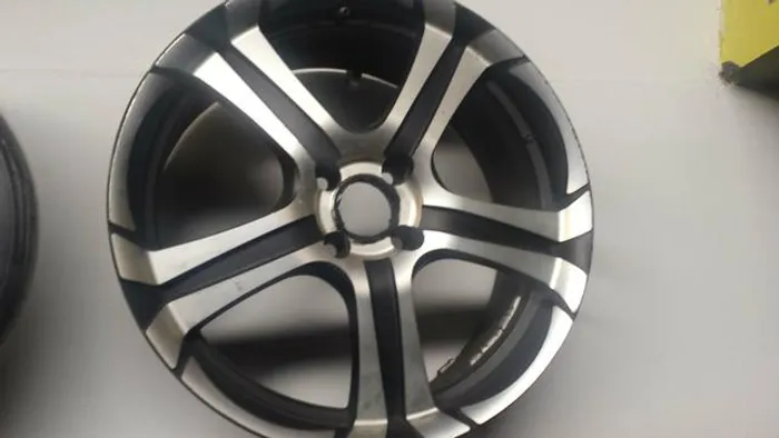 Roda aro 17 Enkey estrela grafite com diamantado fosco taluda VW gol 4X100 jogo