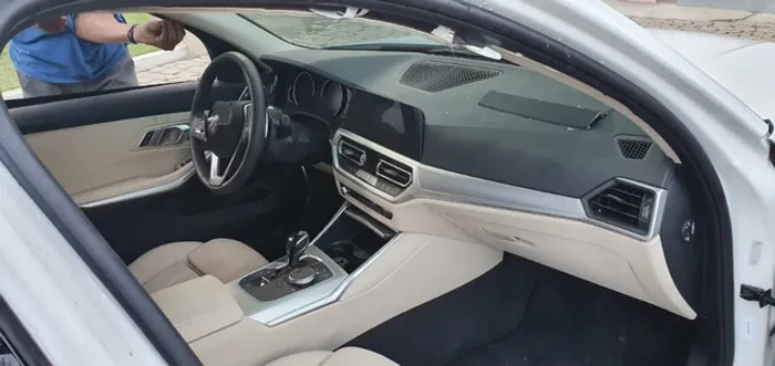 BMW 320i Turbo 2019 2020 sucata para retirada de peças