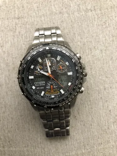 Relógio Citizen U600 Eco-Driver Skyhawk Prateado