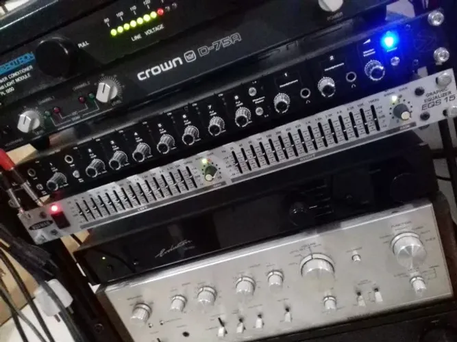 Som Antigo / Equipamentos / Intrumentos